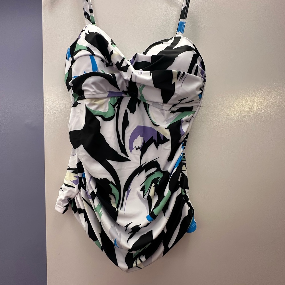 RELLECIGA One Piece Swimsuit - Black, White, Green, Blue, Purple